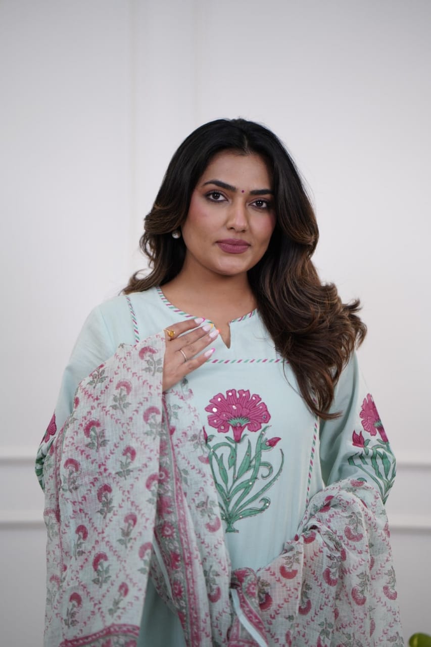 Maverick Fusion Kurti Pant Dupatta Set